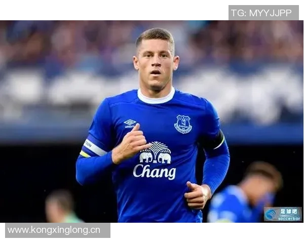 切尔西门将汉普顿荣膺BBC年度最佳女足球员称号